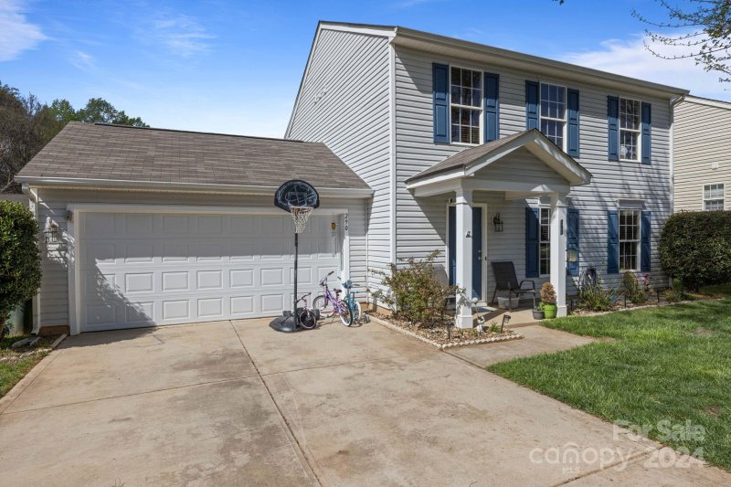 Property image 2 at 290 Grayland Drive, Mooresville, NC 28115