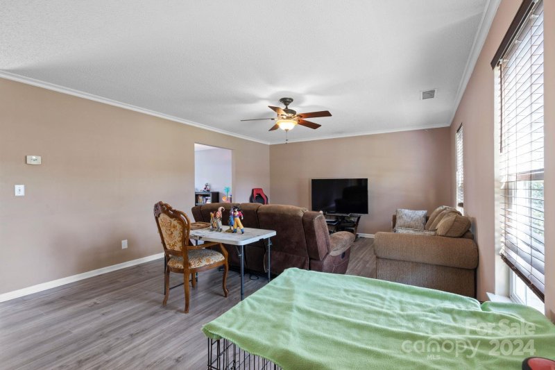 Property image 3 at 290 Grayland Drive, Mooresville, NC 28115