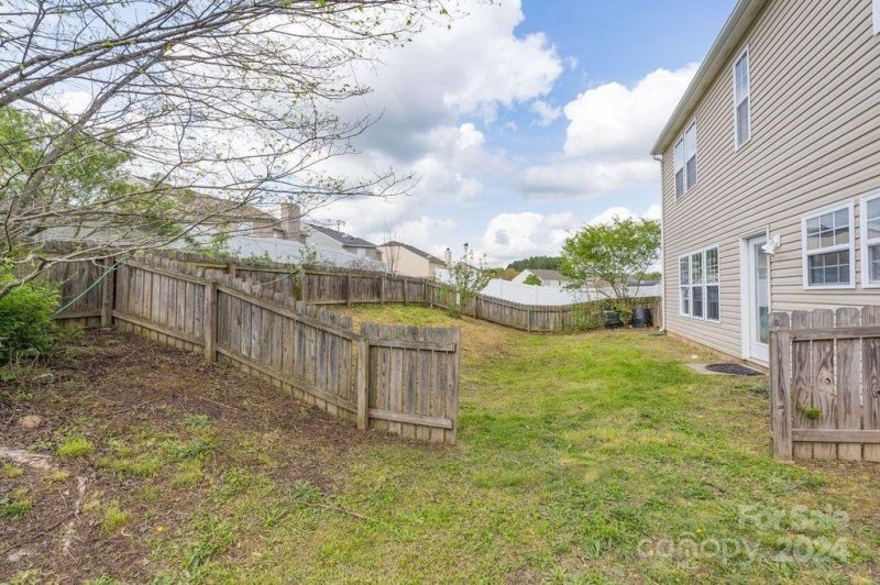 Property image 5 at 6073 Shamrock Green Drive, Clover, SC 29710