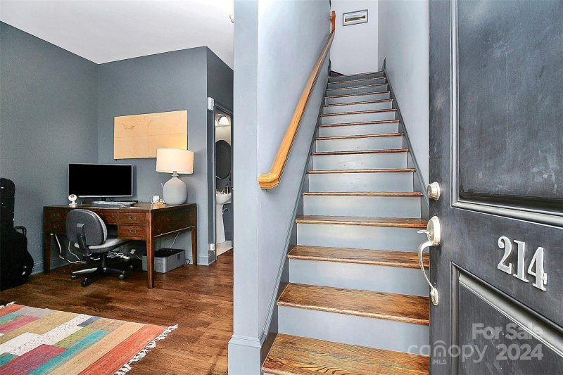 Property image 5 at 1314 Kenilworth Avenue, Charlotte, NC 28203