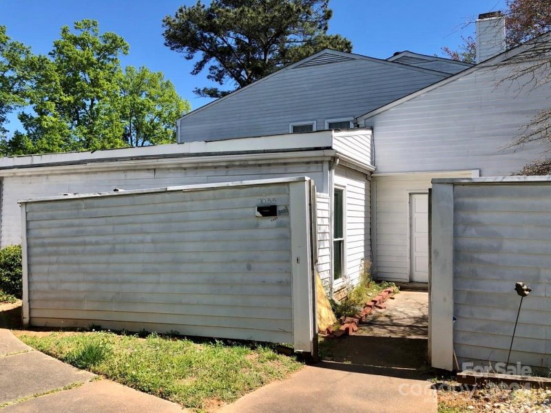 Property image 4 at 7033 Stonington Lane, Charlotte, NC 28227