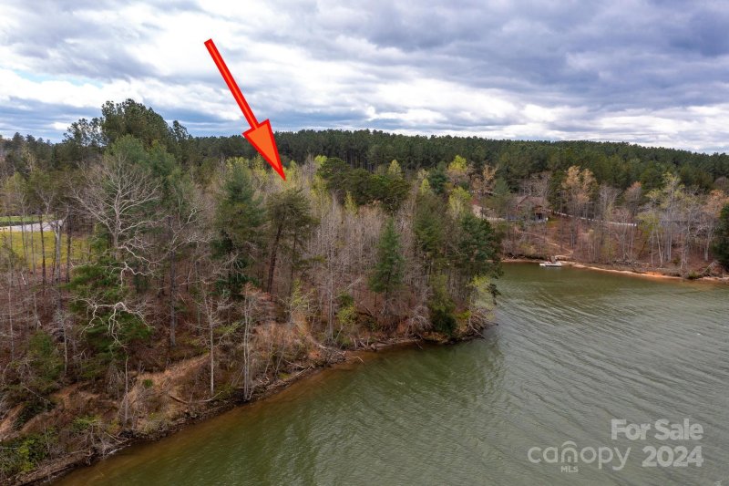 Property image 2 at 3131 E Paradise Harbor Drive, Connelly Springs, NC 28612