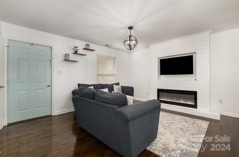 Property image 5 at 9211 Trinity Road, Charlotte, NC 28216