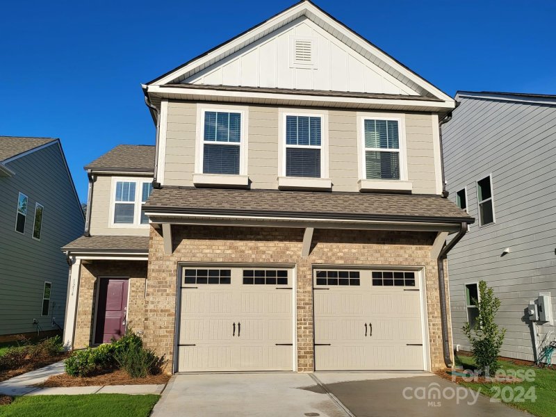 1214 Scotch Meadows Loop