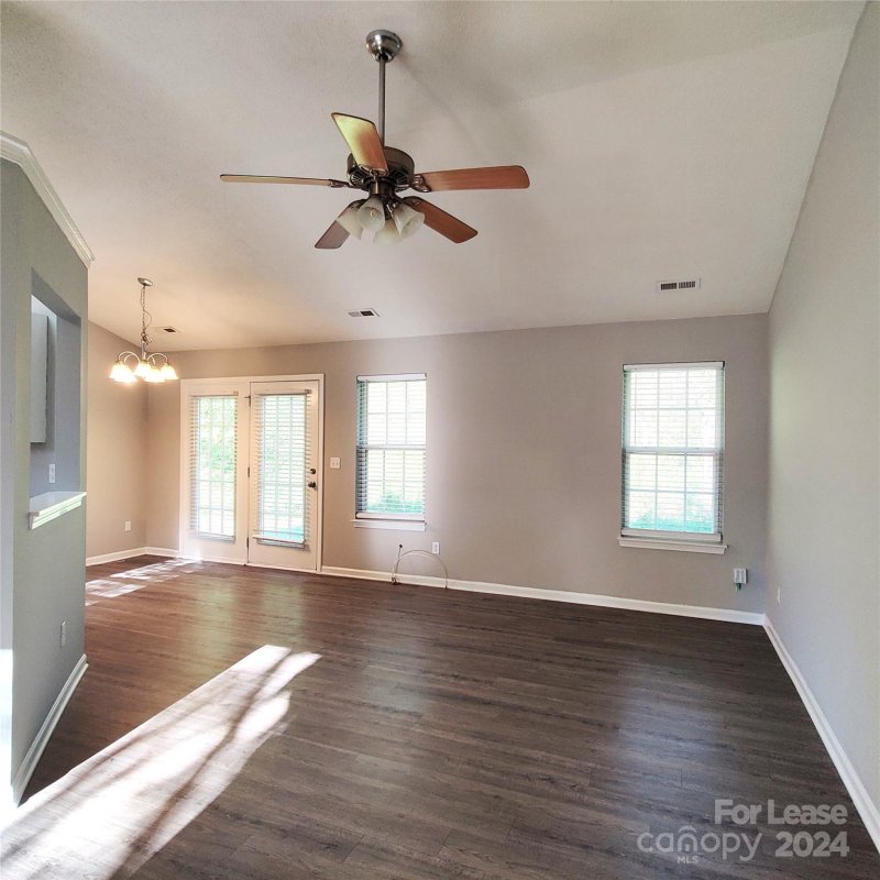 Property image 3 at 1947 Dietrich Lane, Charlotte, NC 28262
