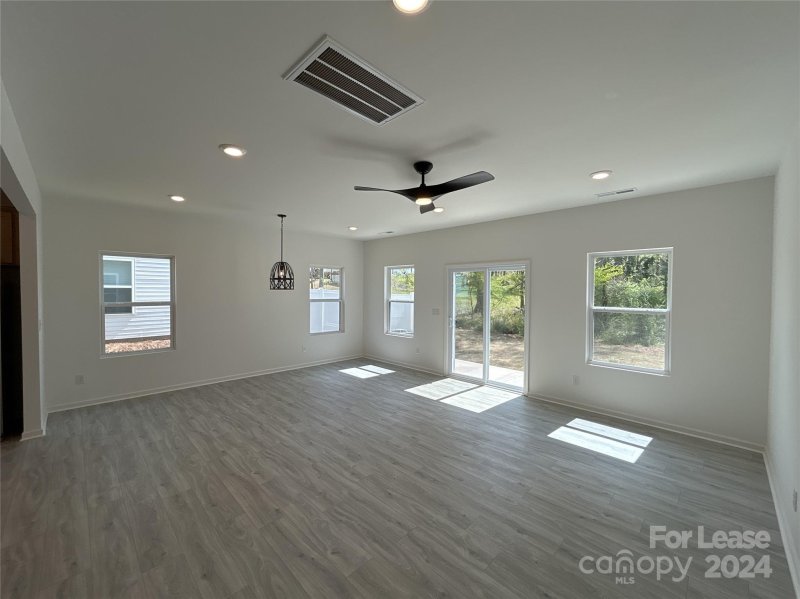 Property image 5 at 11121 Pagebrook Lane, Charlotte, NC 28214