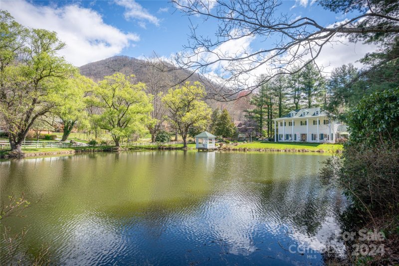 Property image 2 at 134 Laurel Branch Road, Maggie Valley, NC 28751