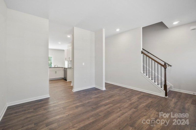 Property image 3 at 16116 Trenton Green Lane, Charlotte, NC 28273