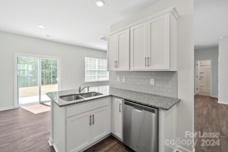 Property image 5 at 16116 Trenton Green Lane, Charlotte, NC 28273
