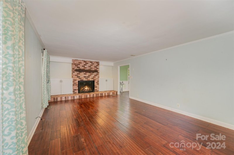 Property image 4 at 132 Oak Trail, Belmont, NC 28012