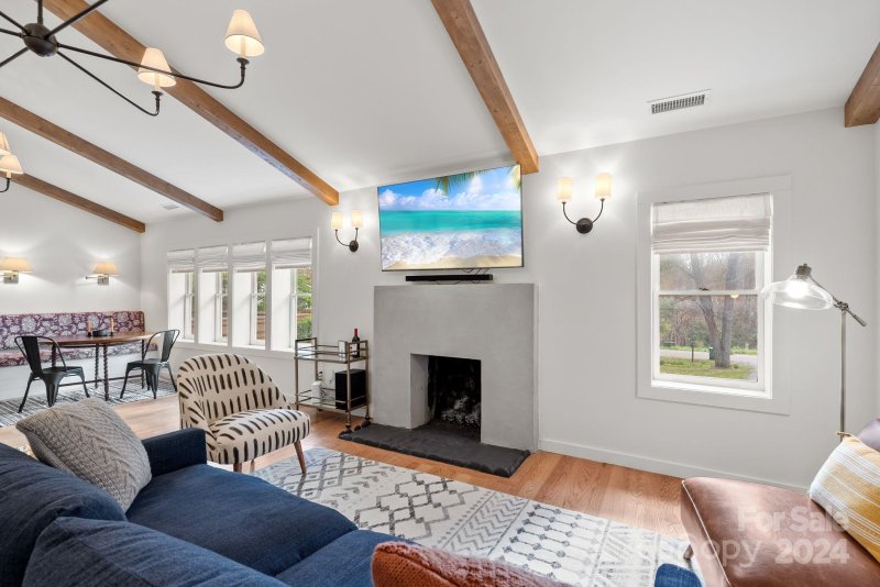 Property image 4 at 207 Hawthorne Avenue, Swannanoa, NC 28778