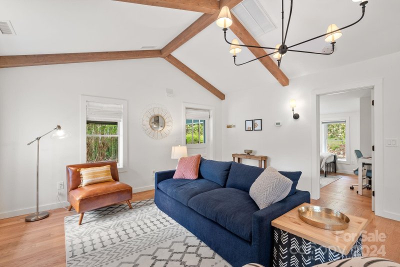 Property image 5 at 207 Hawthorne Avenue, Swannanoa, NC 28778