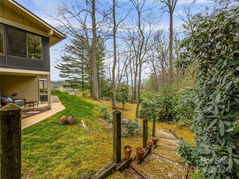 Property image 4 at 500 Davis Mountain Road, Laurel Park, NC 28739