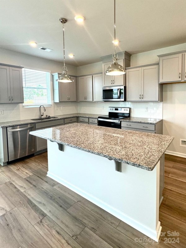 Property image 3 at 5119 Carrick Street, Charlotte, NC 28213