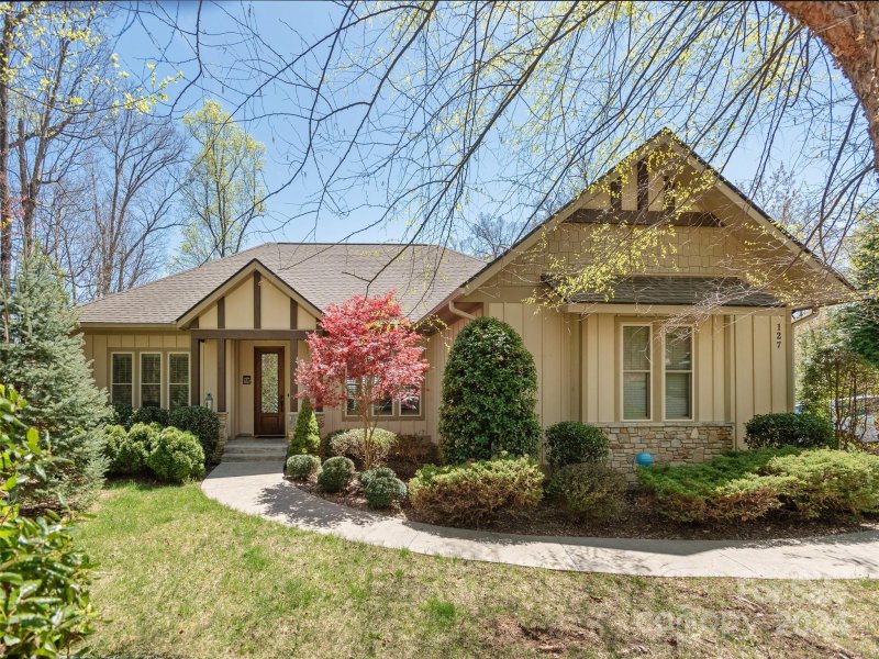 Property image 2 at 127 Falkirk Way, Zirconia, NC 28790