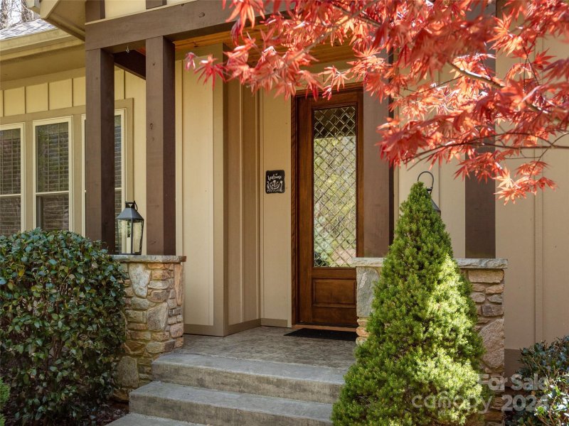 Property image 3 at 127 Falkirk Way, Zirconia, NC 28790