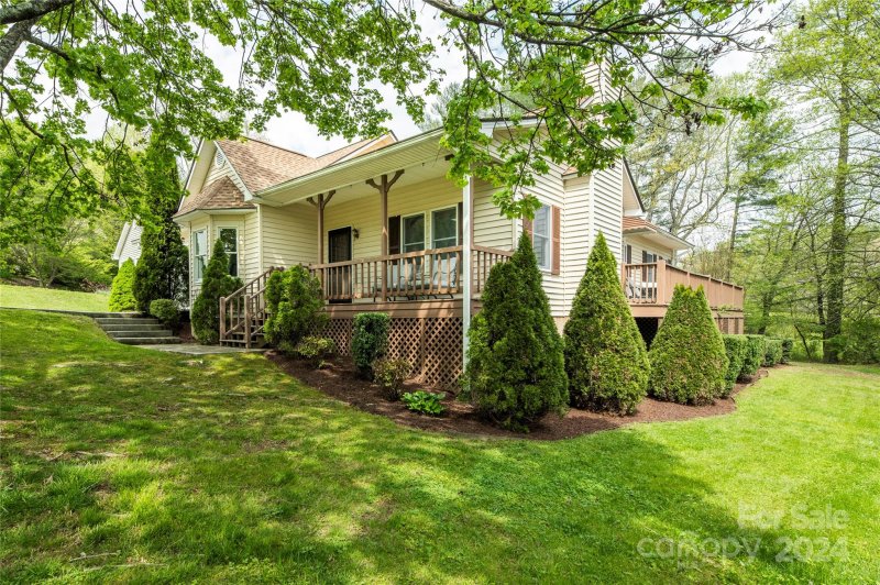 Property image 3 at 46 Deer Run Street, Brevard, NC 28712