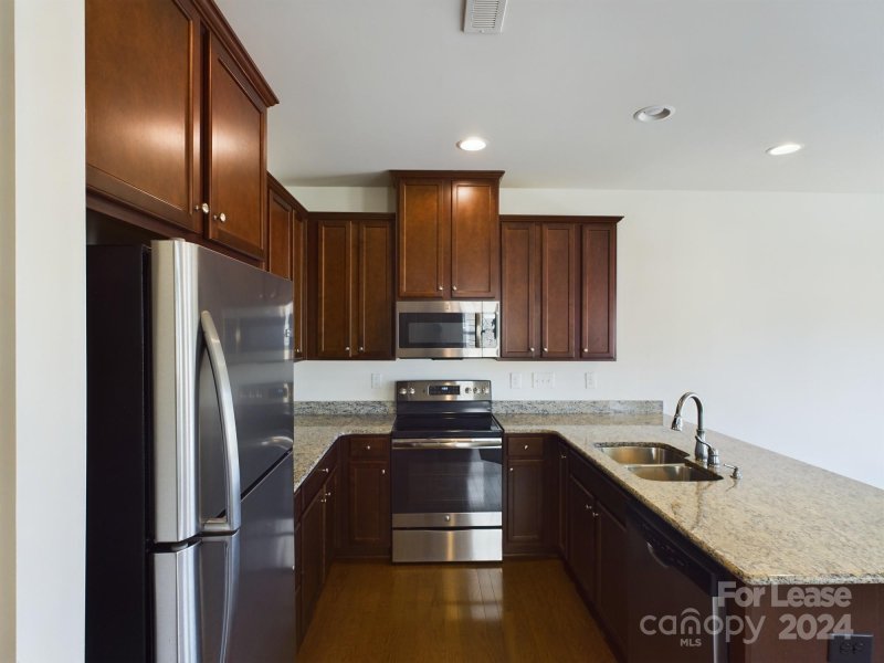 Property image 2 at 318 Scenic View Lane, Stallings, NC 28104