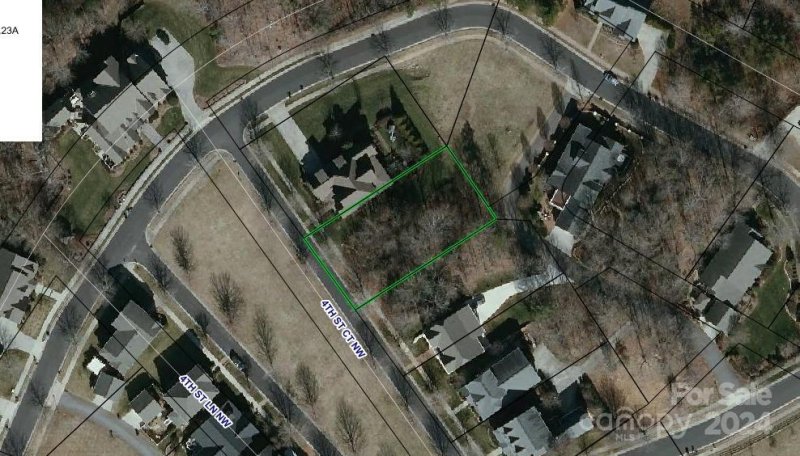 1926 4th Street Court