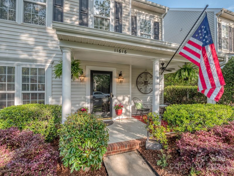 Property image 2 at 11616 Kingsley View Drive, Charlotte, NC 28277