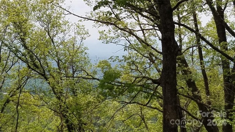 36 37 S Valley View Drive