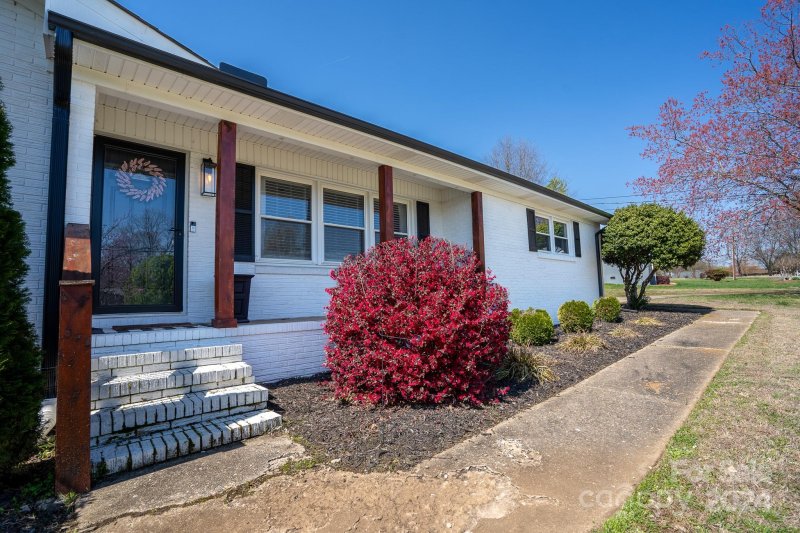 Property image 3 at 1036 Rembrandt Drive, Concord, NC 28027