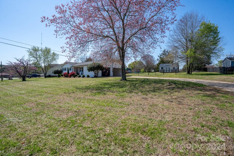 Property image 4 at 1036 Rembrandt Drive, Concord, NC 28027