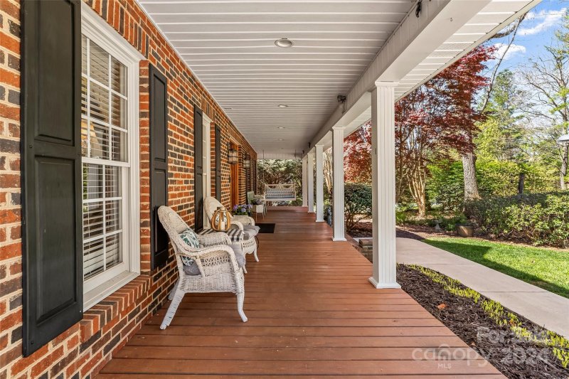 Property image 5 at 1975 Waterford Way, Morganton, NC 28655