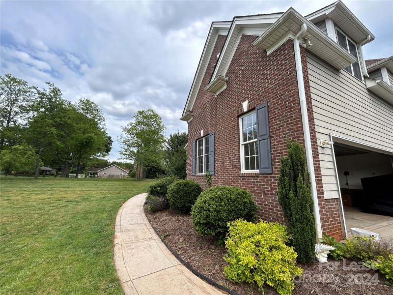 Property image 2 at 7919 Mountain Shore Drive, Sherrills Ford, NC 28673