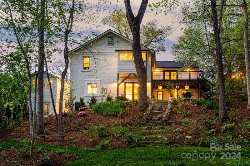 Property image 3 at 24 Dellwood Street, Asheville, NC 28806