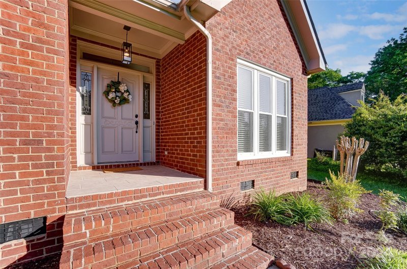 Property image 4 at 657 Portpatrick Place, Fort Mill, SC 29708