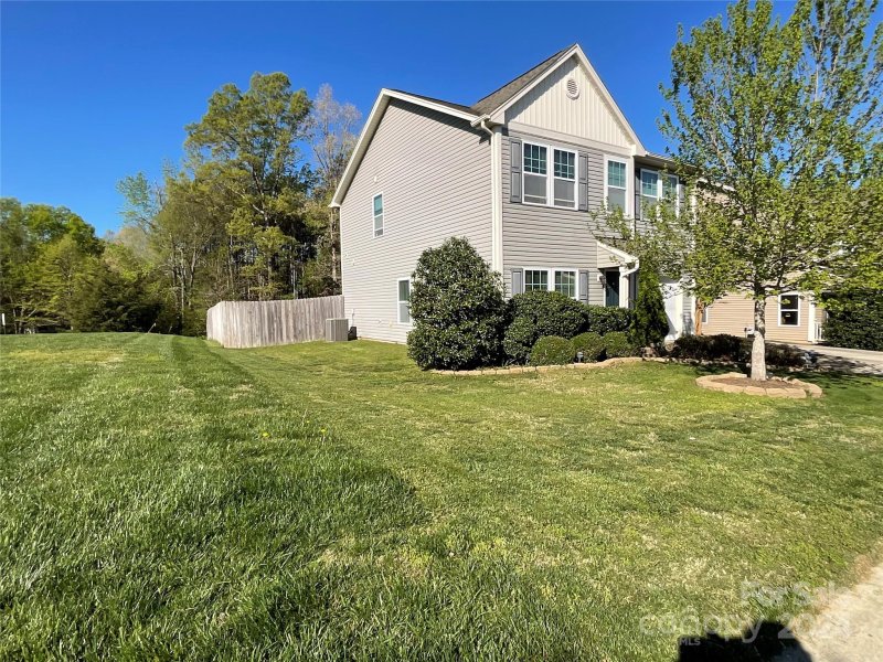 Property image 3 at 3271 Brickwood Circle, Midland, NC 28107