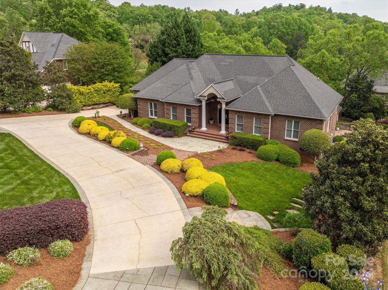 Property image 4 at 404 Maymont Drive, Cramerton, NC 28032