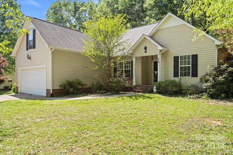 Property image 2 at 111 Scotch Pine Drive, York, SC 29745