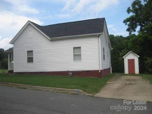 Property image 3 at 906 Catawba Street, Belmont, NC 28012
