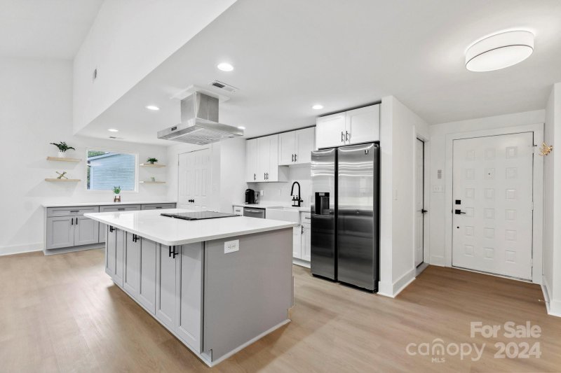 Property image 4 at 7336 Rollingridge Drive, Charlotte, NC 28211