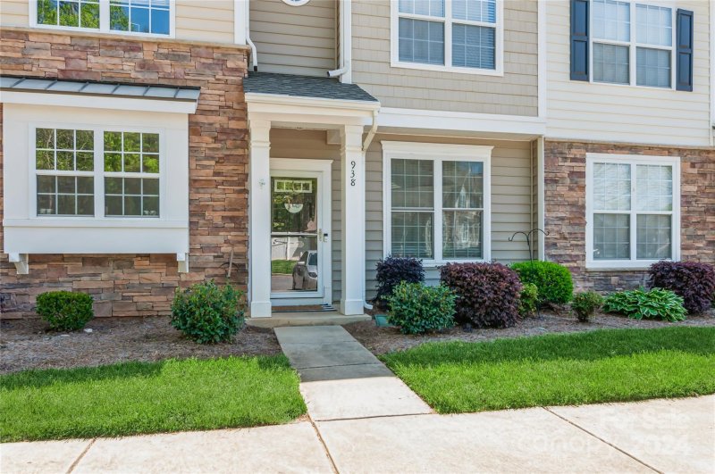 Property image 2 at 938 Coffee Tree Lane, Rock Hill, SC 29732
