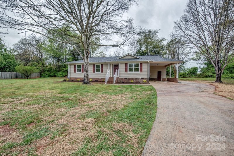 Property image 4 at 604 Colorado Court, Gastonia, NC 28056