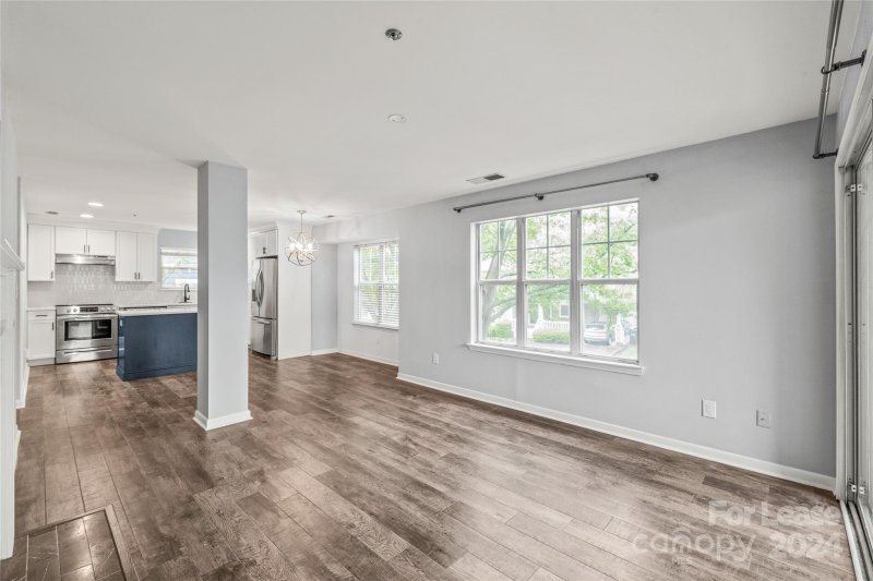 Property image 5 at 417 Olmsted Park Place, Charlotte, NC 28203