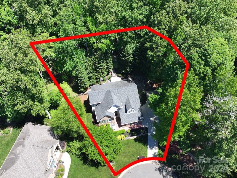 Property image 3 at 8605 Taybrook Drive, Huntersville, NC 28078