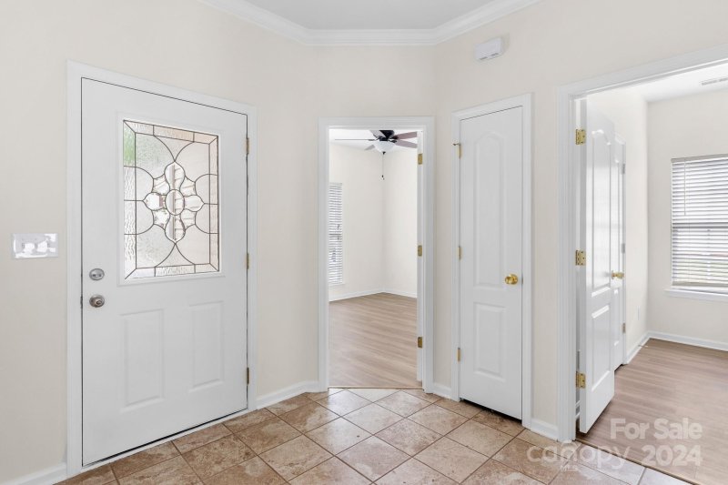 Property image 3 at 6845 Parkers Crossing Drive, Charlotte, NC 28215