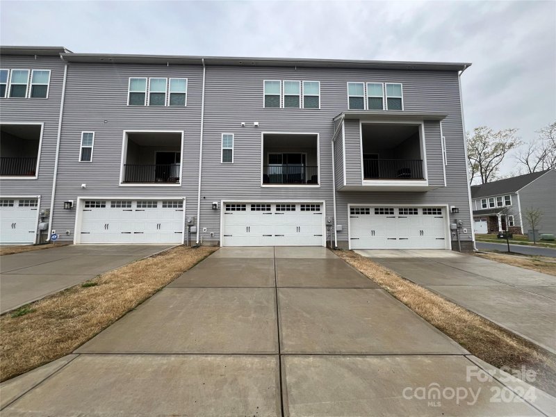 Property image 4 at 9737 Oaklawn Boulevard, Huntersville, NC 28078