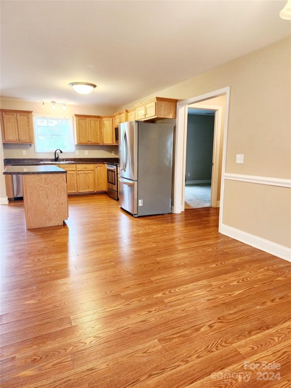 Property image 3 at 404 Stable Brook Lane, Taylorsville, NC 28681