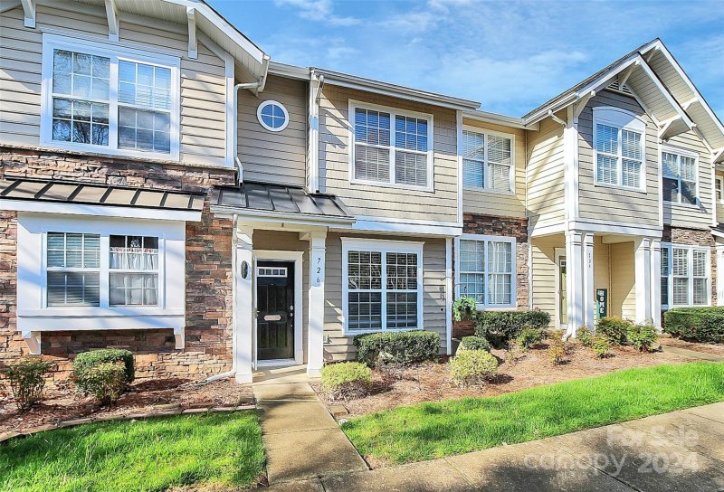 Property image 3 at 726 Cherryfield Place, Rock Hill, SC 29732