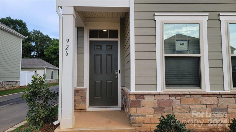 Property image 2 at 926 Sagecroft Lane, Indian Trail, NC 28079