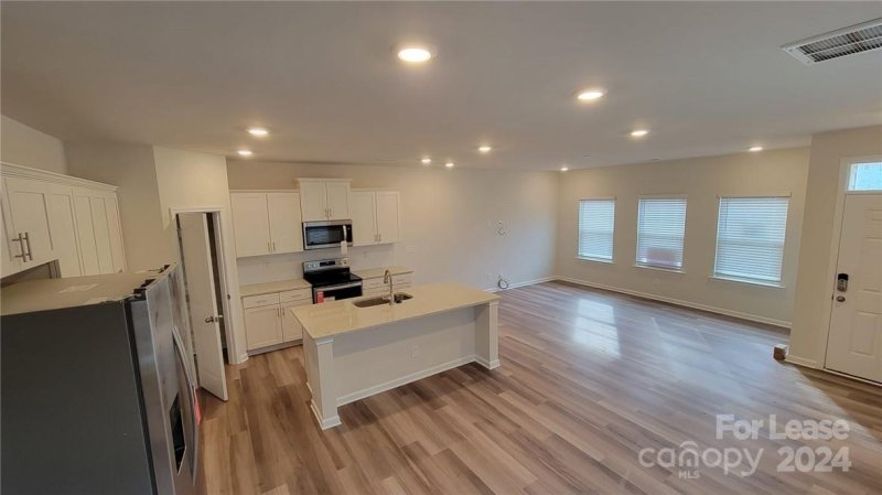 Property image 4 at 926 Sagecroft Lane, Indian Trail, NC 28079