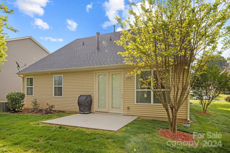 Property image 3 at 408 Planters Way, Mount Holly, NC 28120