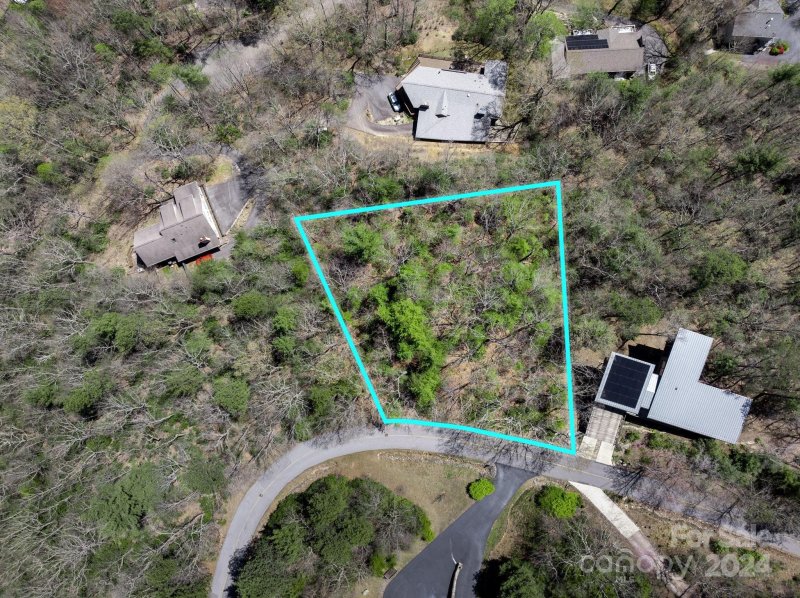 Property image 2 at 317 Chapel Road, Black Mountain, NC 28711