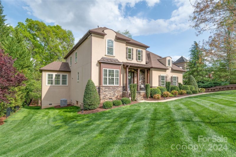 Property image 2 at 7207 Yellowhorn Trail, Waxhaw, NC 28173