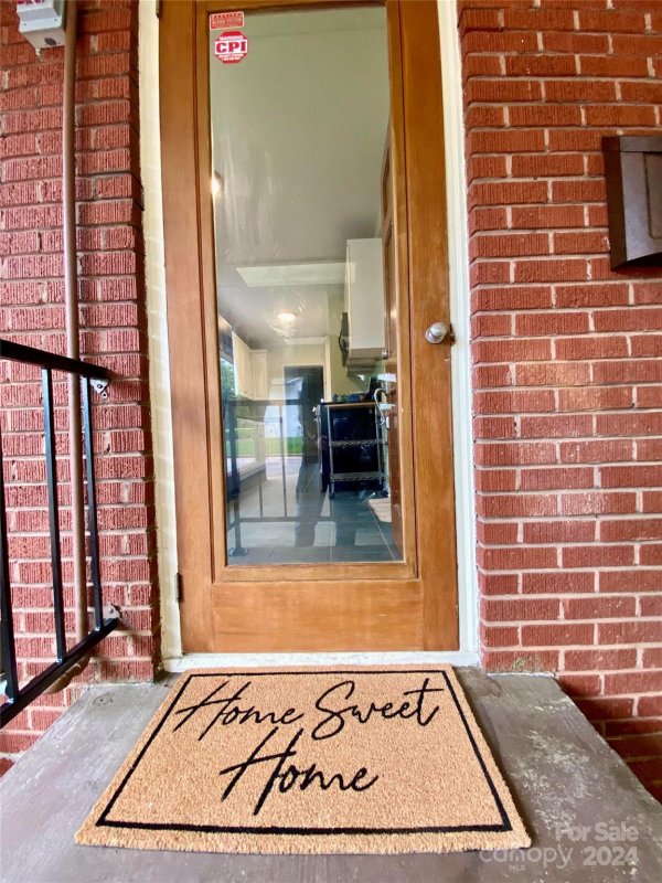 Property image 3 at 2128 Lanier Avenue, Charlotte, NC 28205